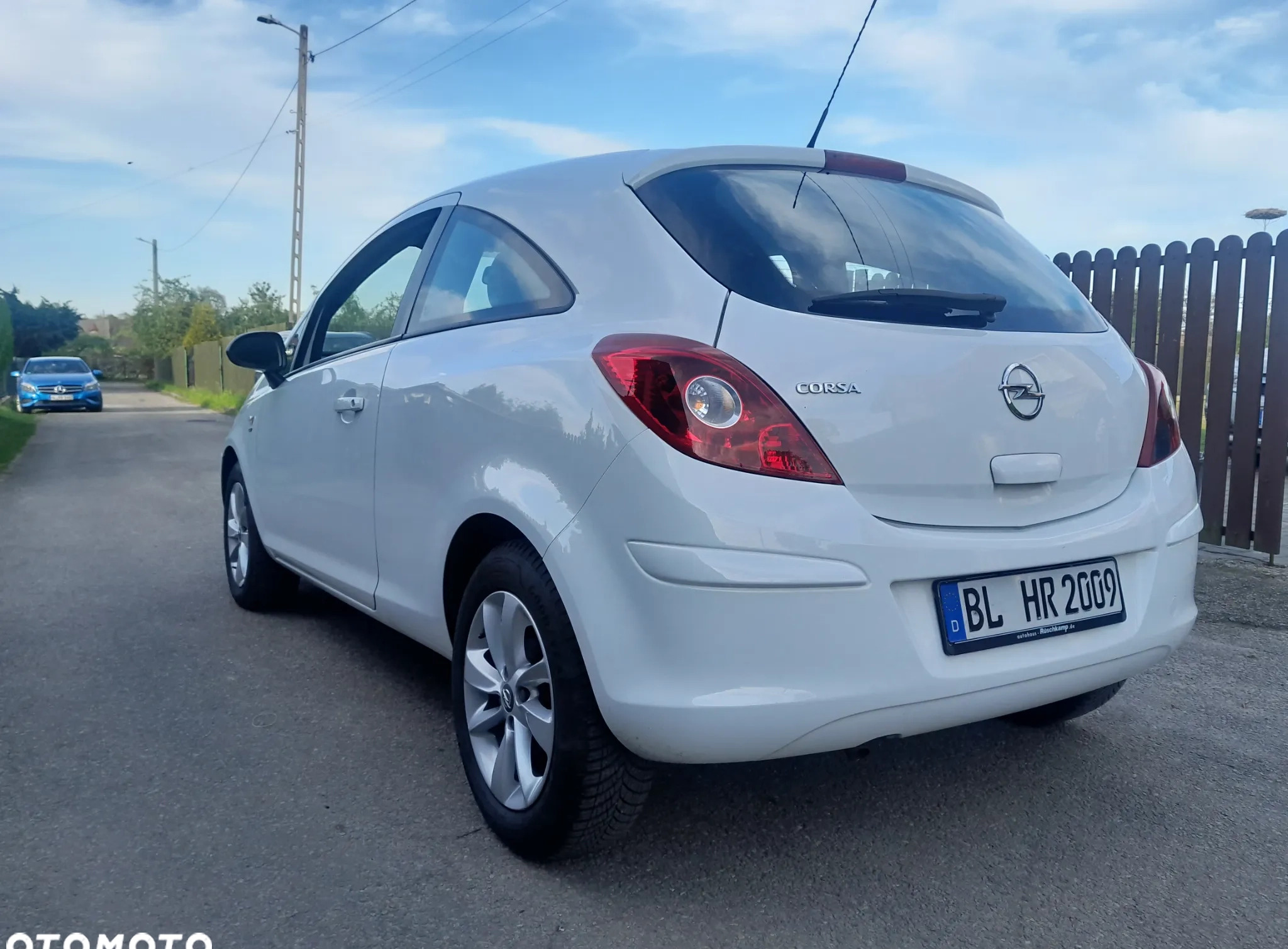 Opel Corsa cena 17950 przebieg: 99500, rok produkcji 2014 z Krynki małe 497